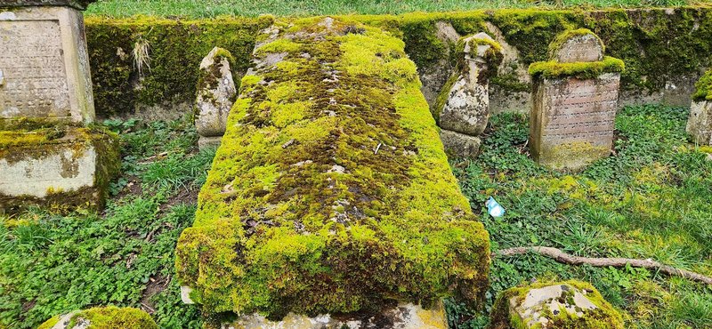 Grabstein von Veil Hélène