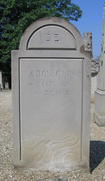 Stèle de Cain Aron