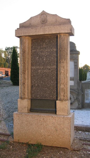 Heymann Pauline fejfája