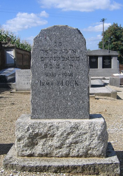 מצבת Bloch Irma