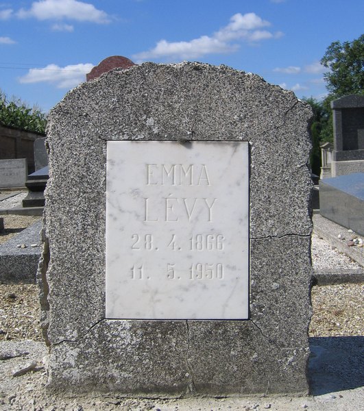 Tombstone of Lévy Emma