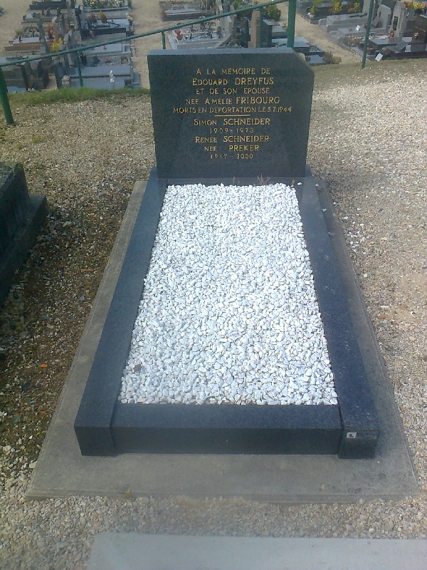 Stèle de Schneider Simon