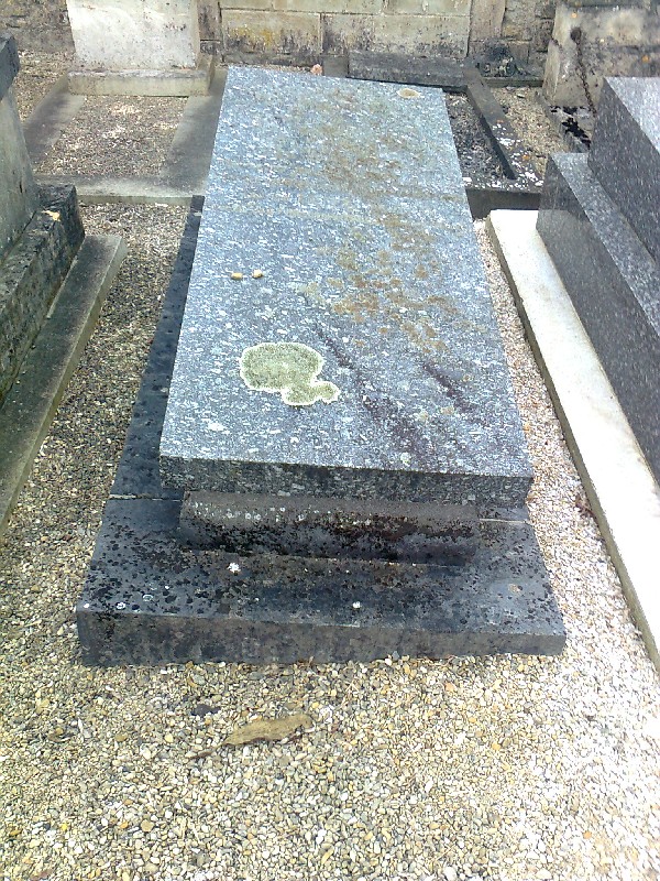 Grabstein von Levy Esther