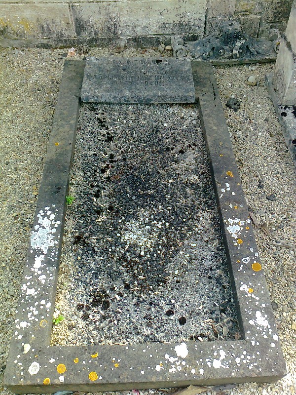 Stèle de Bauer Léon