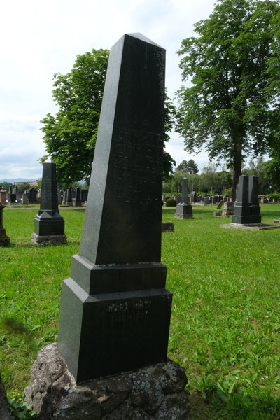 Stèle de Hirtz Marc