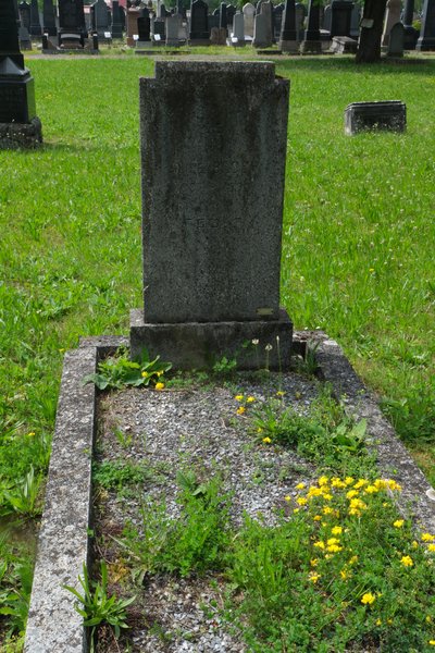 Grafsteen van Bloch Alice