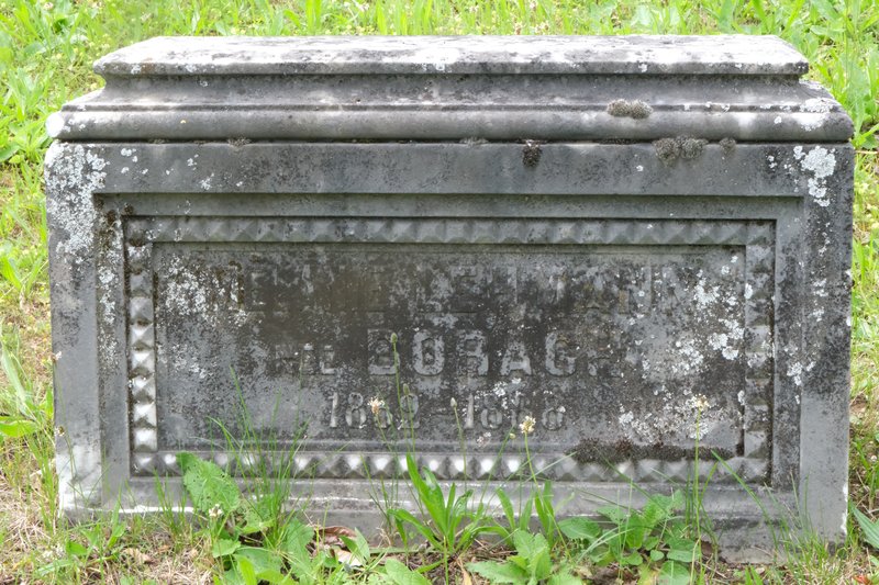 Stèle de Lehmann Mélanie