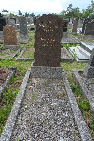 Stèle de Bloch Sara