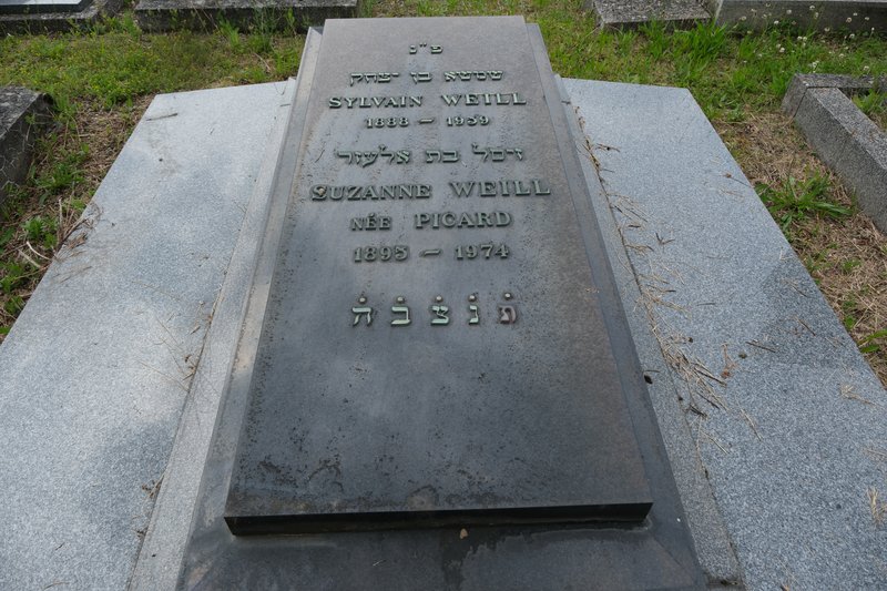 מַצֵּבה פון Weill Sylvain