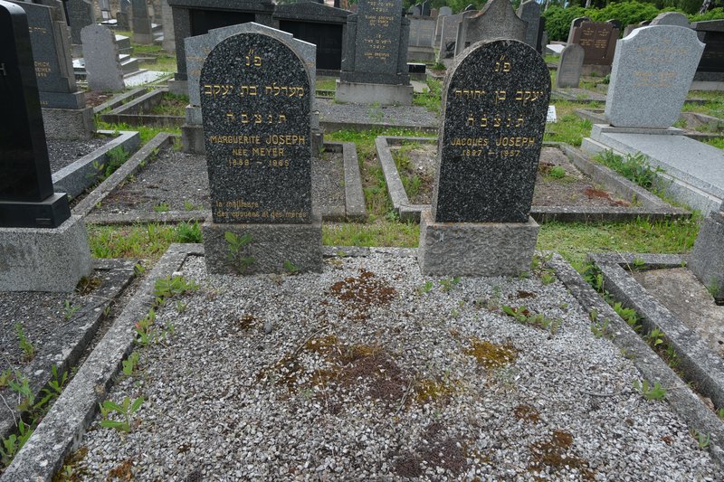 מַצֵּבה פון Joseph Jacques