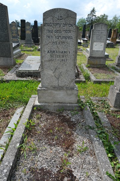Stèle de Seibert Abraham Isaac