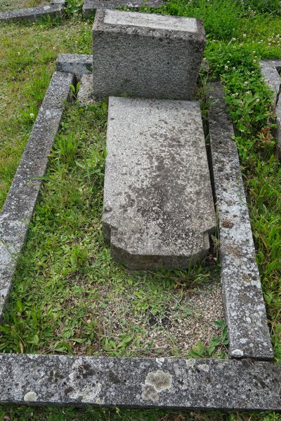 Levy Jeanne fejfája
