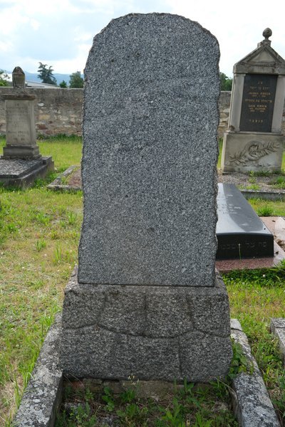 Stèle de Hesse Georges