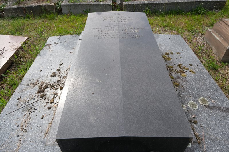 Stèle de Bloch Léopold