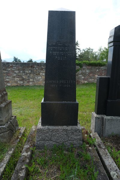 Stèle de Dreyfus Léopold