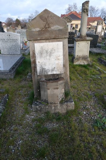 Grafsteen van Trabbel Lucia