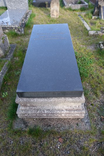 Grabstein von Jacobi Gustave