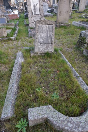 Stèle de Rosenthal Michel