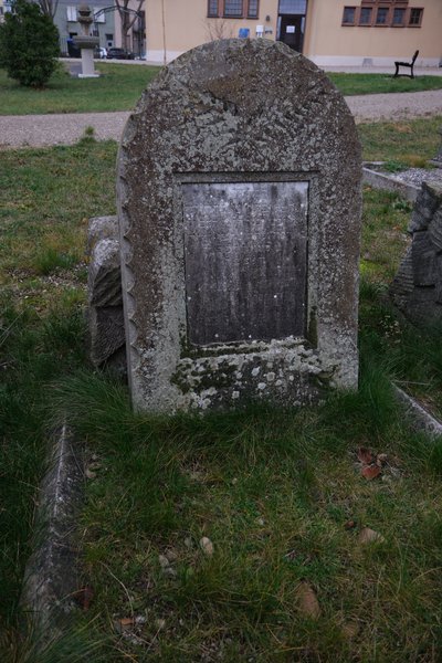 Grafsteen van Nordheim Jeanne