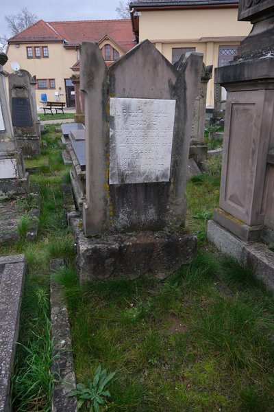 Tombstone of Laemle Justine