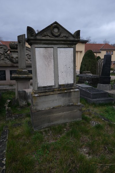 Grabstein von Lévy David