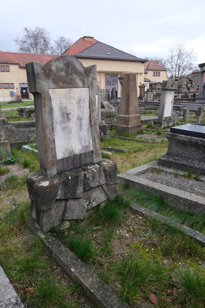 Lápide de Meyer Caroline