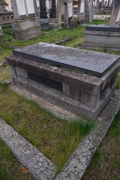 Stèle de Bloch Moïse