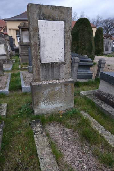 Stèle de Gerabat Korel
