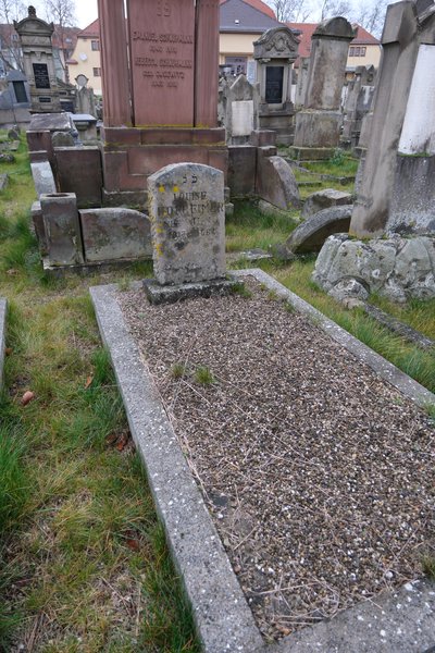 Stèle de Hofheimer Louise