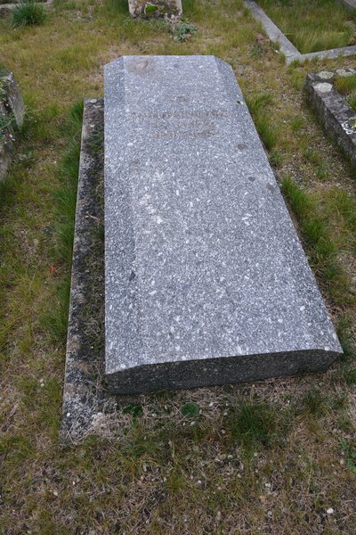 מצבת Neumaier Mathilde