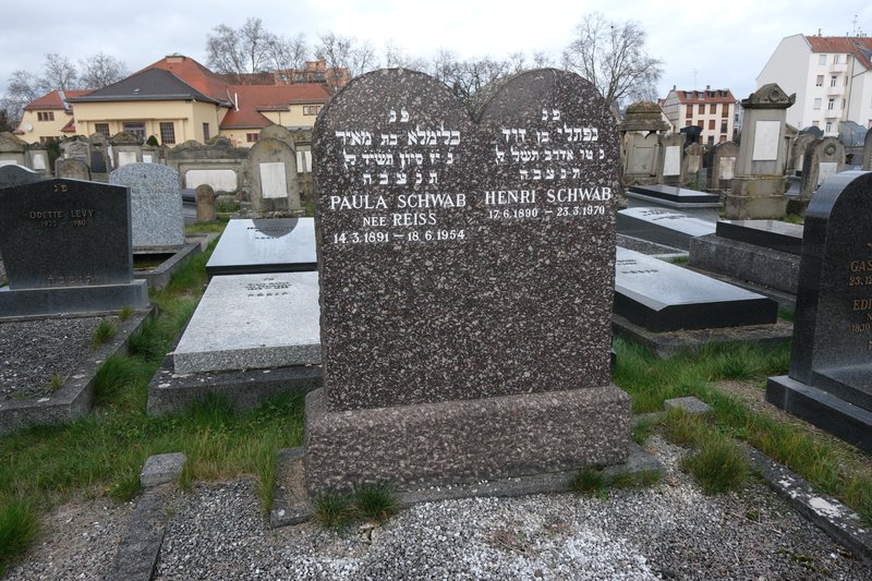 Schwab Edith fejfája