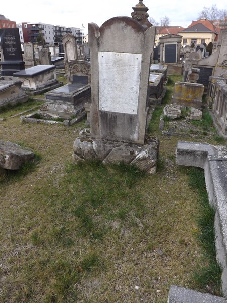 מצבת Heymann Karl