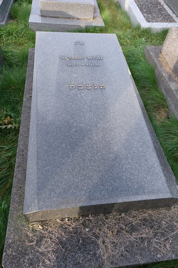 Tombstone of Weill Suzanne