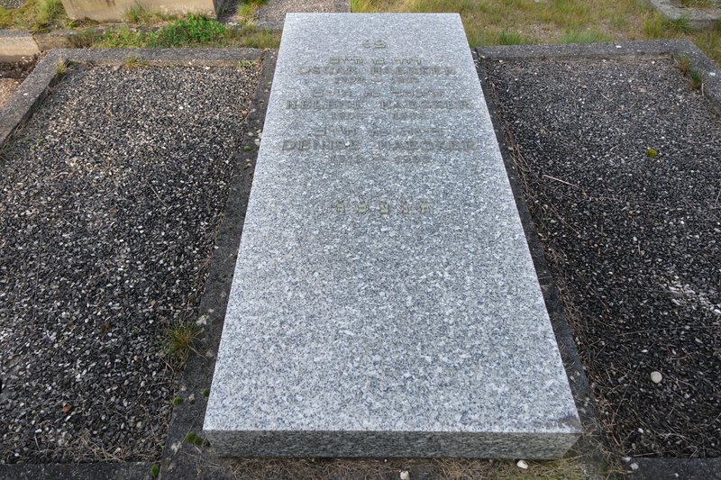Stèle de Haecker Denise