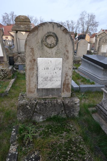 Stèle de Keim Julie