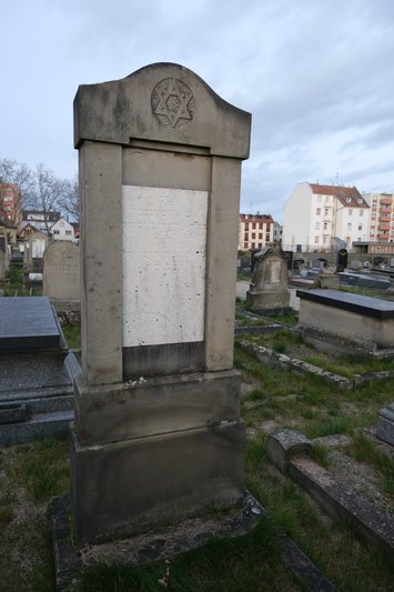 Stèle de Aron Lazare