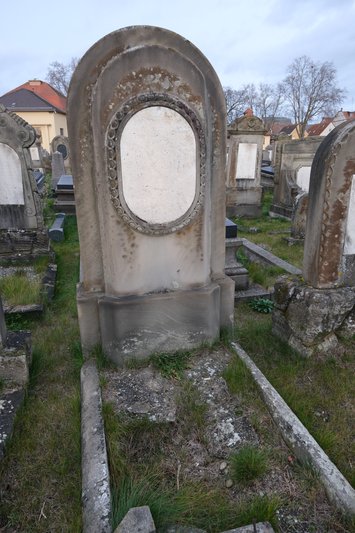 Weil Henri fejfája