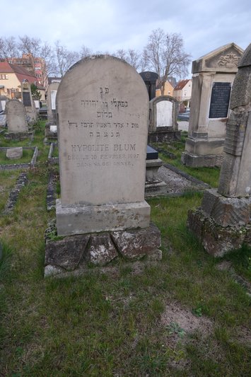 Lápide de Blum Hipolite