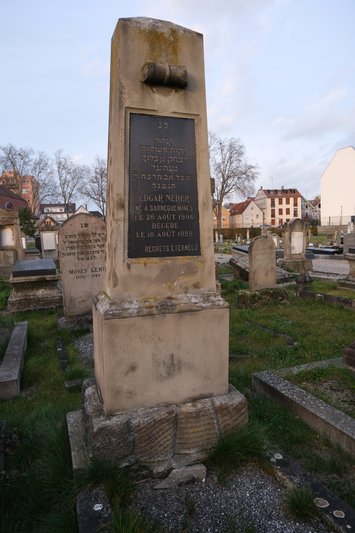 Tombstone of Neher Edgar