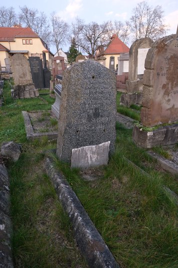 Grafsteen van Schmidt Isaac
