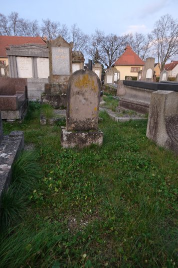 Stèle de Kelvick Abraham