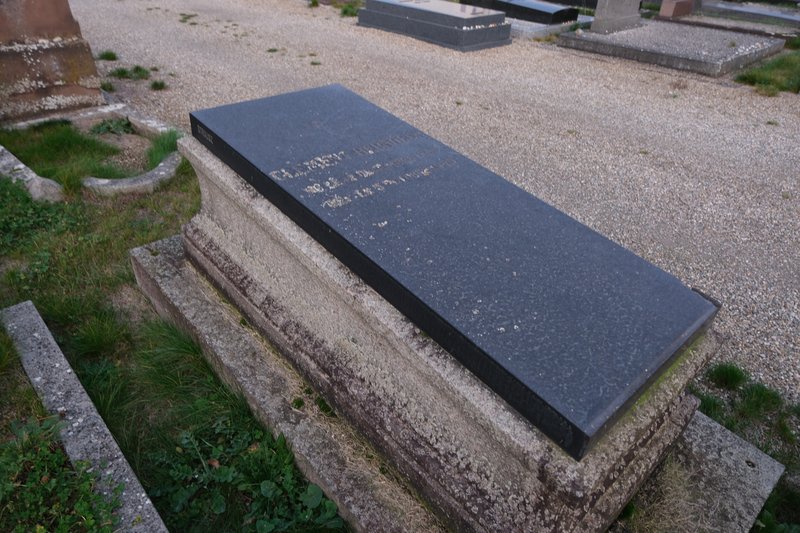 Stèle de Bernheim Clément