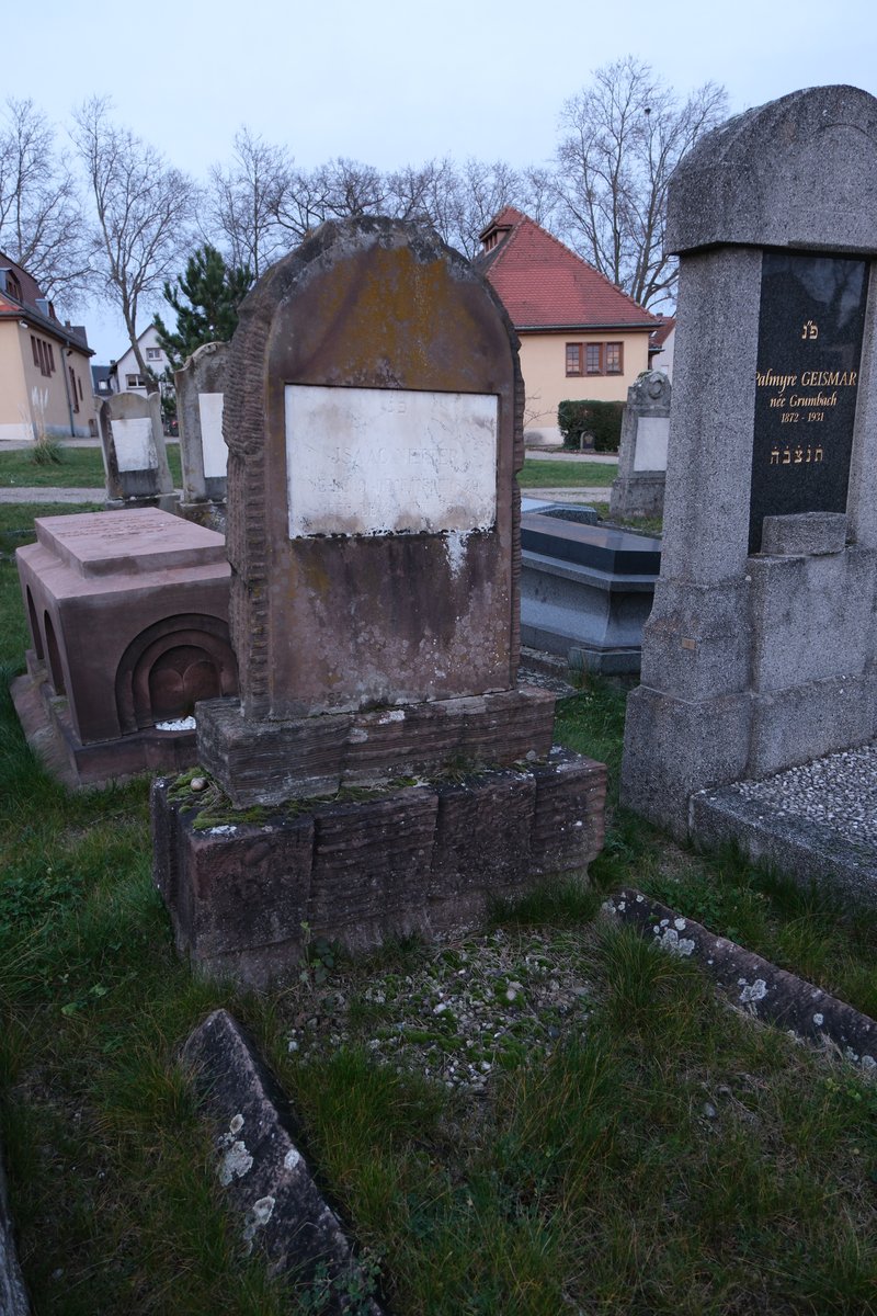 Tombstone of Netter Isaac