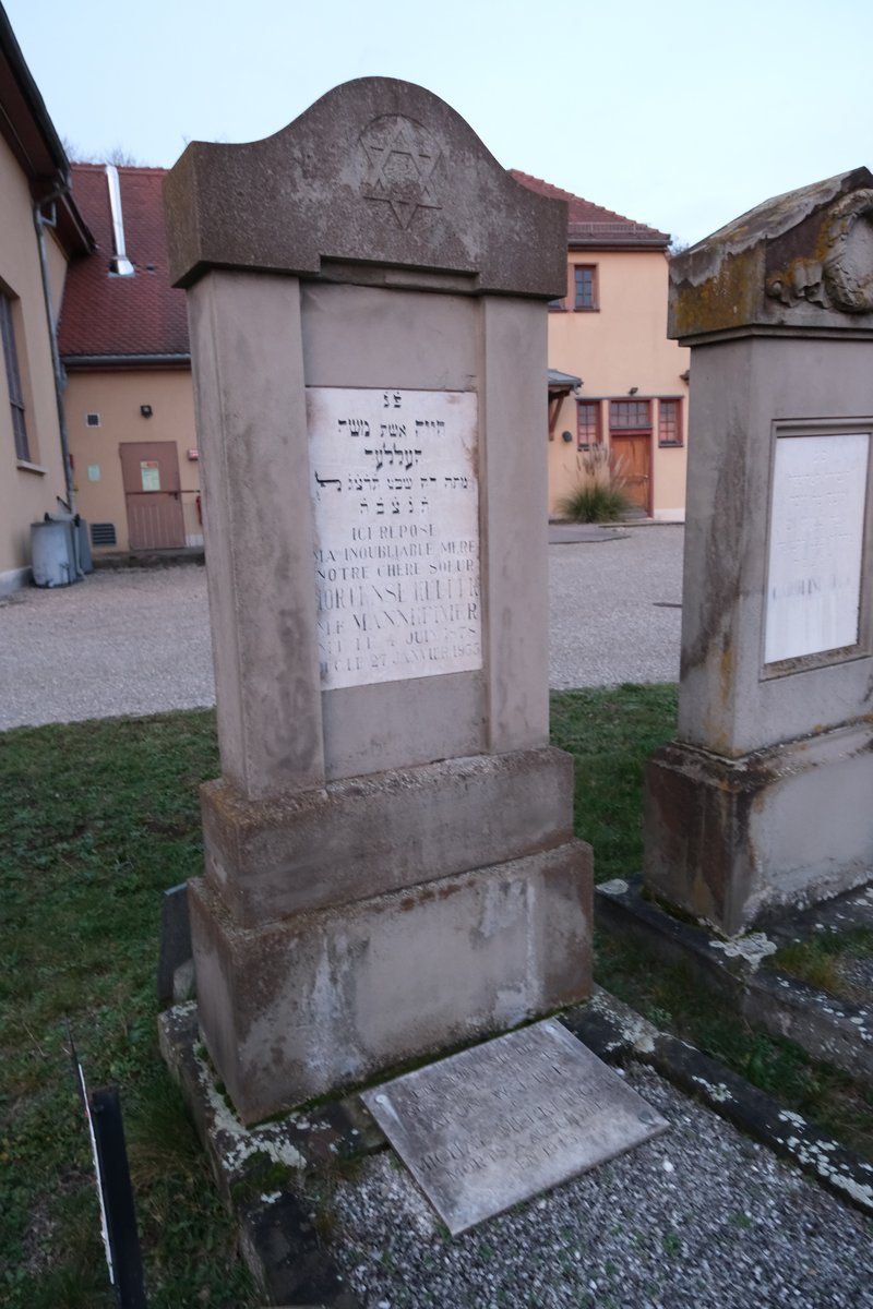 Estela de Heller Hortense