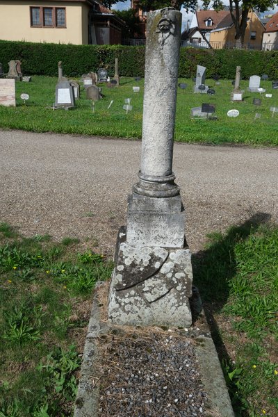 Stèle de Dupont Fernande