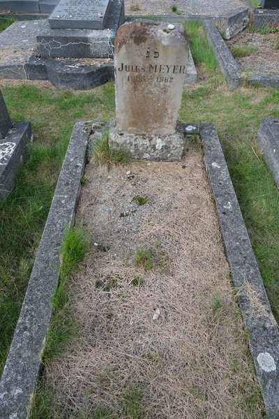 Meyer Jules fejfája