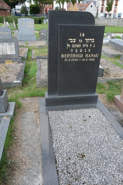 Grabstein von Hanau Berthold