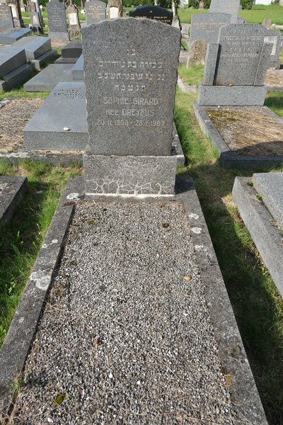 Girard Sophie fejfája