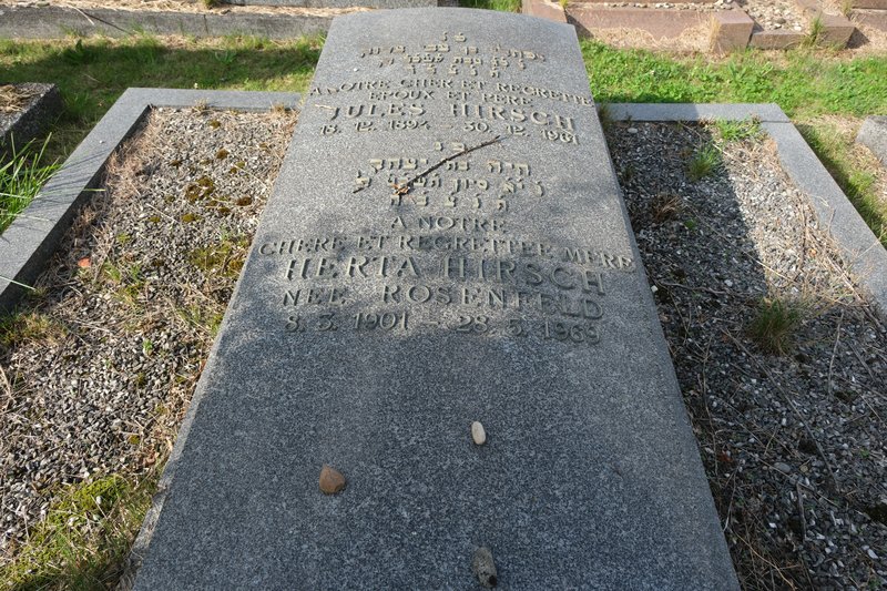 Tombstone of Hirsch Jules