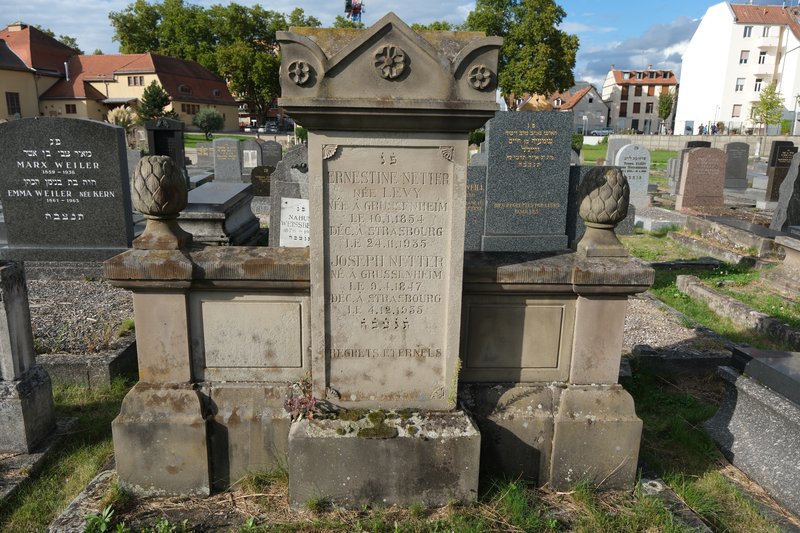 Estela de Netter Ernestine